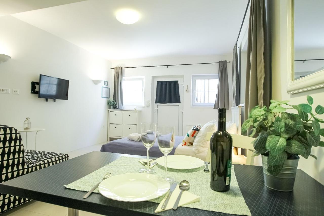 Rougemarin Apartments Biograd Na Moru Exterior foto